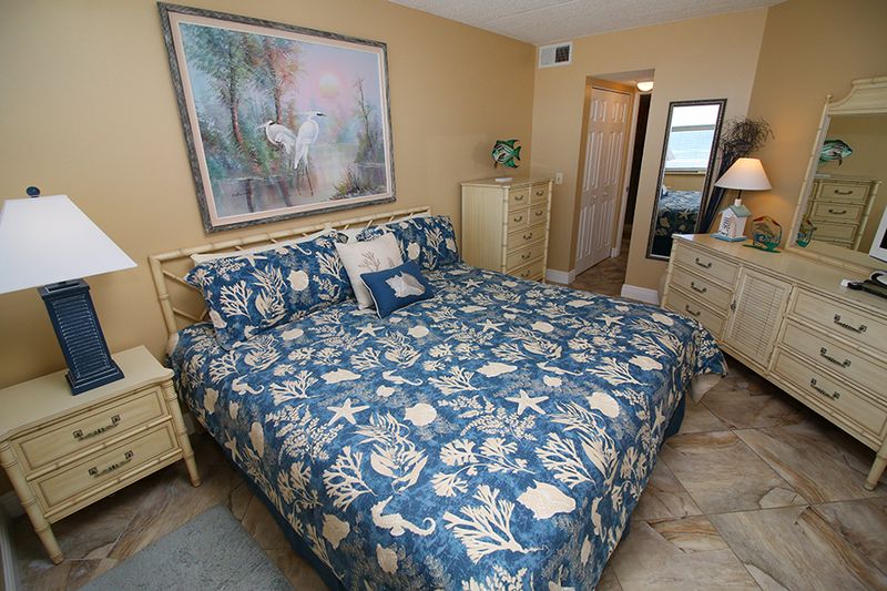 110 Southpoint Condos